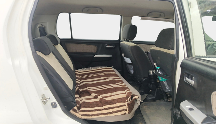2015 Maruti Wagon R 1.0 VXI, Petrol, Manual, 2,18,064 km, interior
