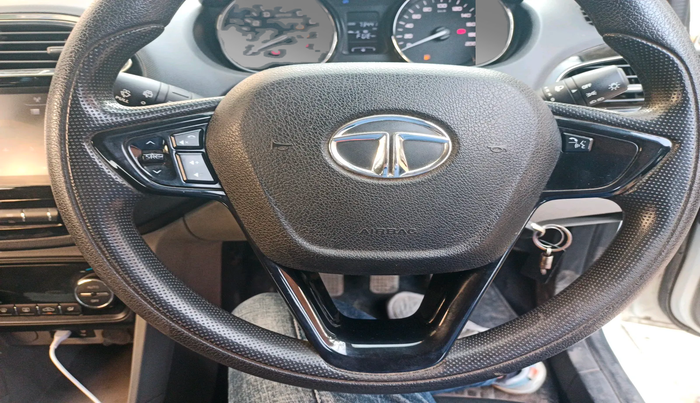 2019 Tata Tiago XZ PLUS PETROL, Petrol, Manual, 73,441 km, interior