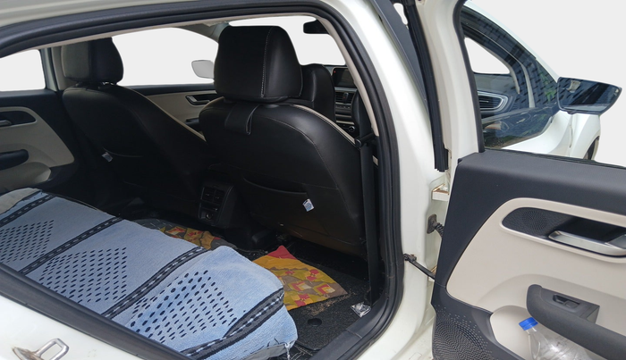 2022 Tata ALTROZ XZ PETROL, Petrol, Manual, 25,623 km, interior