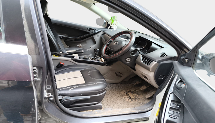 2019 Tata NEXON XT PLUS PETROL, Petrol, Manual, 97,589 km, interior