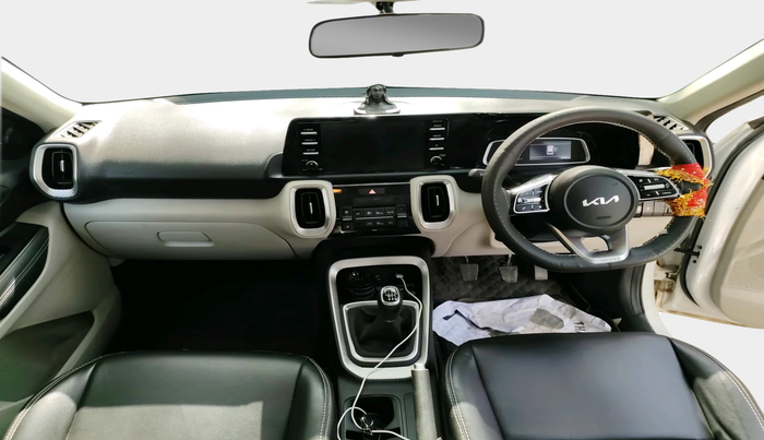 2023 KIA SONET HTX 1.5 DIESEL MT, Diesel, Manual, 29,893 km, interior