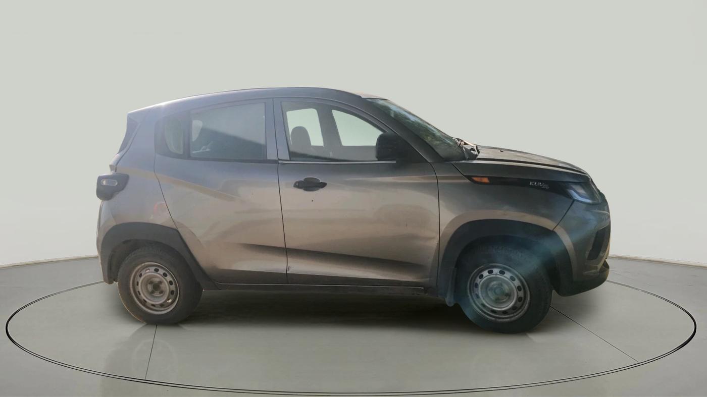 2018 Mahindra KUV 100 NXT K2 P 6 STR, CNG, Manual, 1,40,371 km, exterior