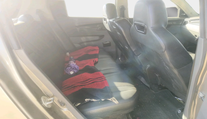 2018 Mahindra KUV 100 NXT K2 P 6 STR, Petrol, Manual, 1,40,371 km, interior