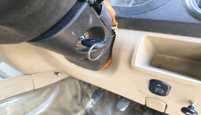 2014 Chevrolet Enjoy 1.3 LS 8 STR, Diesel, Manual, 1,38,063 km, interior