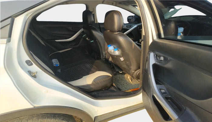 2022 Tata NEXON XM SUNROOF PETROL, Petrol, Manual, 47,846 km, interior