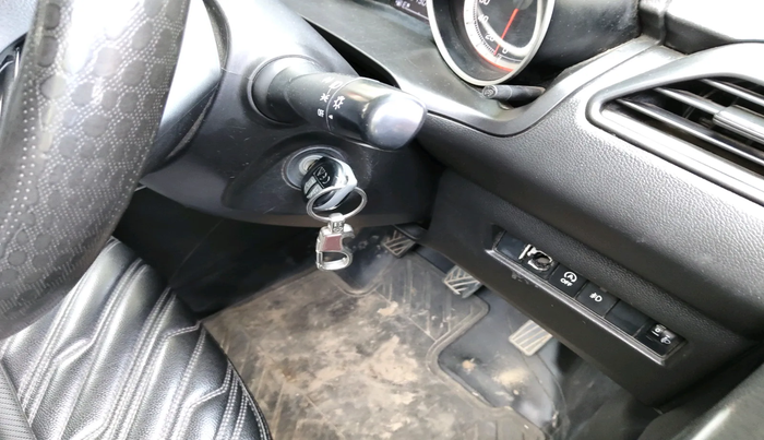 2022 Maruti Swift VXI, Petrol, Manual, 72,190 km, interior