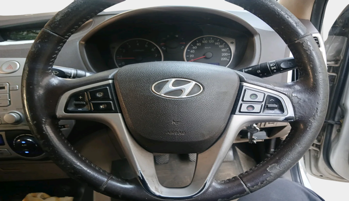 2011 Hyundai i20 SPORTZ 1.2, Petrol, Manual, 1,57,626 km, interior