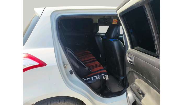 2016 Maruti Swift VXI, Petrol, Manual, 49,908 km, interior