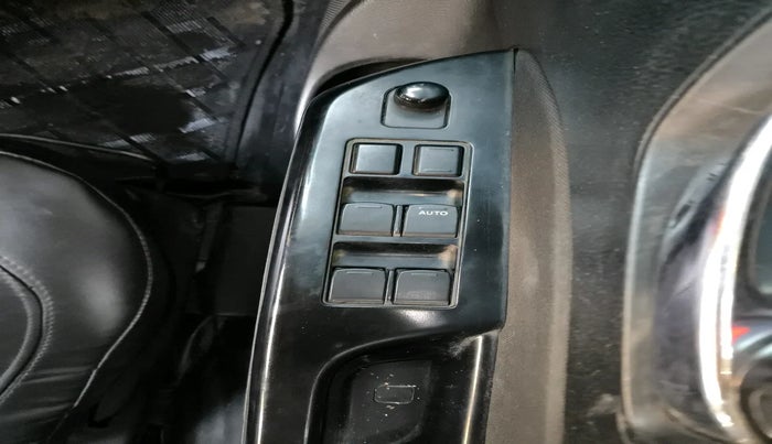 2012 Maruti Swift VDI, Diesel, Manual, 1,05,683 km, interior