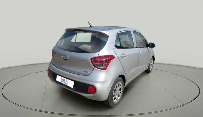 2017 Hyundai Grand i10 SPORTZ (O) 1.2 KAPPA VTVT, Petrol, Manual, 1,06,268 km, exterior