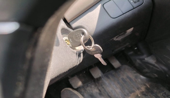 2017 Hyundai Grand i10 SPORTZ (O) 1.2 KAPPA VTVT, Petrol, Manual, 1,06,268 km, interior