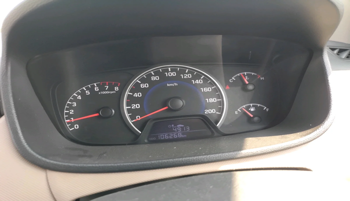 2017 Hyundai Grand i10 SPORTZ (O) 1.2 KAPPA VTVT, Petrol, Manual, 1,06,268 km, interior