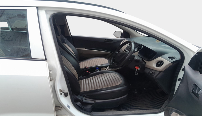 2019 Hyundai Grand i10 MAGNA 1.2 KAPPA VTVT, Petrol, Manual, 76,435 km, interior