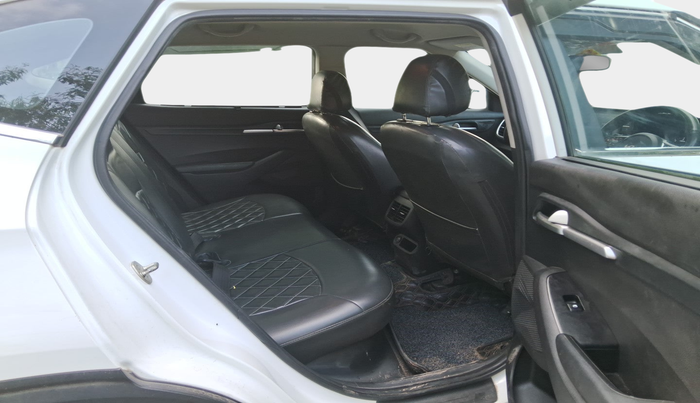 2022 KIA SELTOS HTK PLUS AT 1.5 DIESEL, Diesel, Automatic, 93,813 km, interior