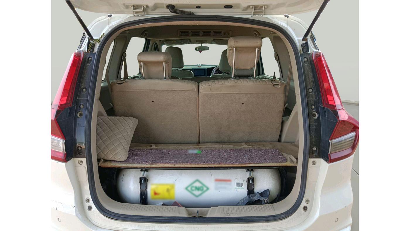 2022 Maruti Ertiga VXI CNG, Petrol, Manual, 83,808 km, exterior