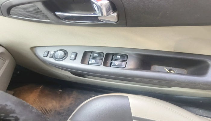 2014 Hyundai i20 SPORTZ 1.2, Petrol, Manual, 69,282 km, interior