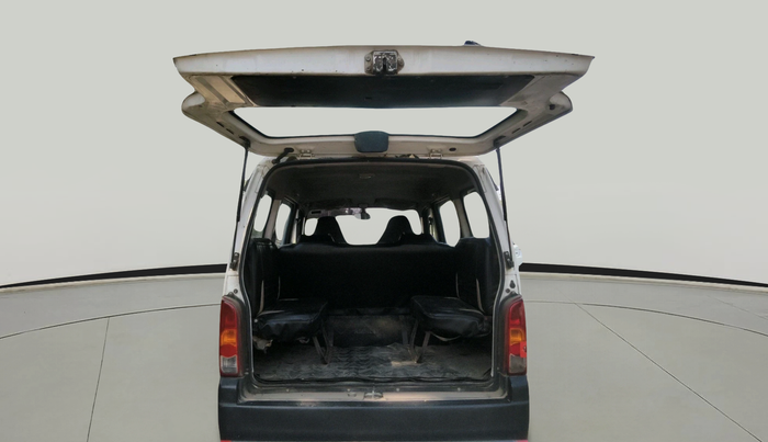 2017 Maruti Eeco 5 STR WITH A/C+HTR, Petrol, Manual, 1,08,964 km, exterior