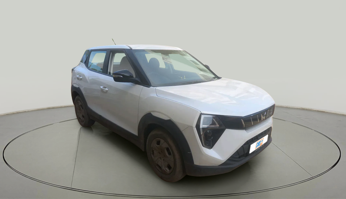 2024 Mahindra XUV 3XO MX3 Pro 1.2 L TCMPFI AT, Petrol, Automatic, 16,575 km, exterior