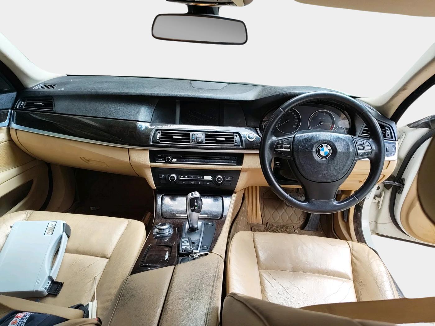2013 BMW 5 Series 520D 2.0, Diesel, Automatic, 1,76,850 km, interior