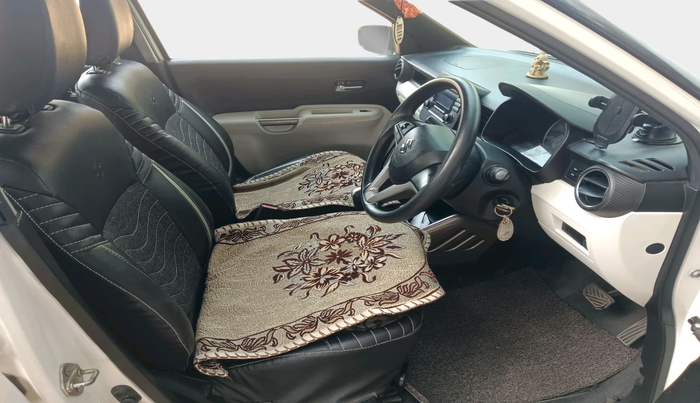 2017 Maruti IGNIS DELTA 1.2 AMT, Petrol, Automatic, 80,631 km, interior