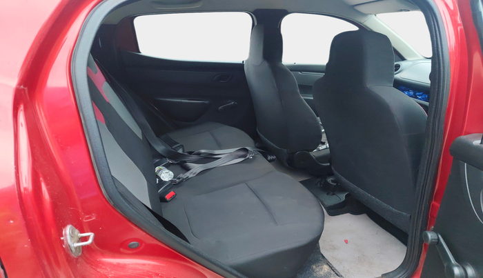 2018 Renault Kwid RXT 1.0 AMT (O), Petrol, Automatic, 30,614 km, interior