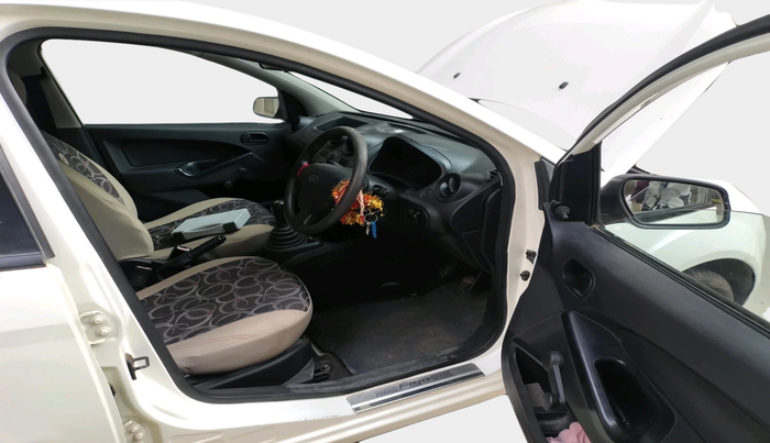 2010 Ford Figo EXI 1.2 PETROL, Petrol, Manual, 80,092 km, interior