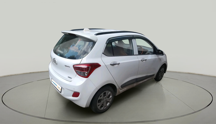 2014 Hyundai Grand i10 SPORTZ 1.1 CRDI, Diesel, Manual, 1,43,660 km, exterior