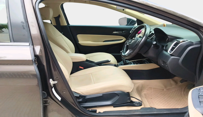 2022 Honda City 1.5L I-VTEC V MT 5TH GEN, Petrol, Manual, 59,957 km, interior