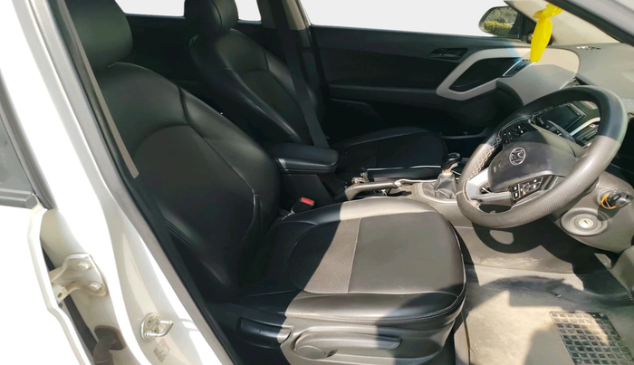 2020 Hyundai Creta E PLUS 1.4 DIESEL, Diesel, Manual, 2,29,904 km, interior