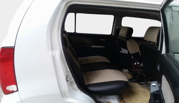 2015 Maruti Wagon R 1.0 VXI, Petrol, Manual, 1,01,843 km, interior