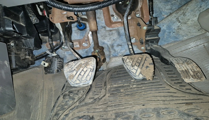 2011 Nissan Sunny XL, Petrol, Manual, 74,678 km, interior