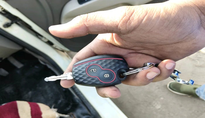 2015 Renault Lodgy 85 PS RXL, Diesel, Manual, 1,13,149 km, interior