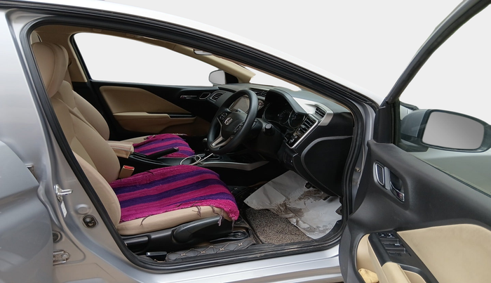 2022 Honda City 1.5L I-VTEC V MT 4TH GEN, Petrol, Manual, 19,500 km, interior