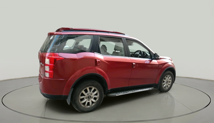 2016 Mahindra XUV500 W10, Diesel, Manual, 1,36,581 km, exterior