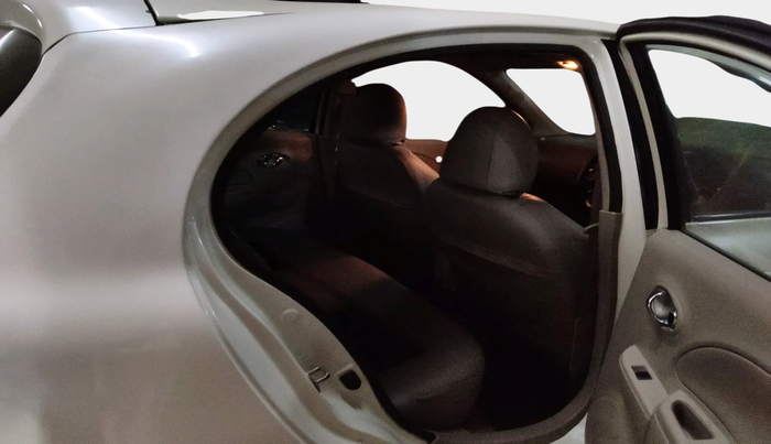 2015 Renault Pulse RXL DIESEL, Diesel, Manual, 2,45,435 km, interior