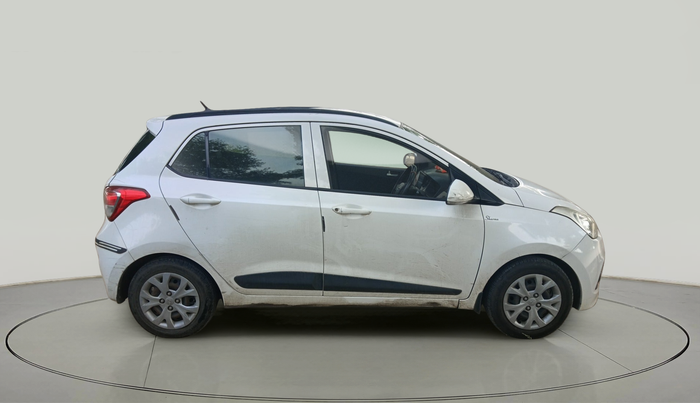 2016 Hyundai Grand i10 SPORTZ 1.2 KAPPA VTVT, Petrol, Manual, 1,23,733 km, exterior