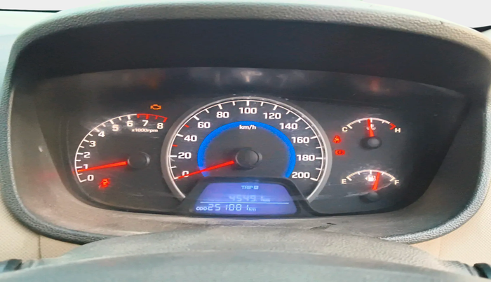 2016 Hyundai Grand i10 SPORTZ 1.2 KAPPA VTVT, Petrol, Manual, 2,51,081 km, interior