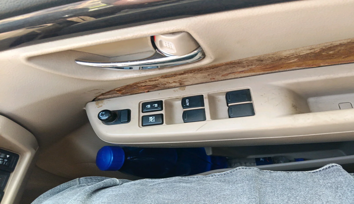 2016 Maruti Ciaz ZDI SHVS, Diesel, Manual, 85,350 km, interior