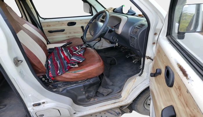 2010 Maruti Eeco 7 STR, Petrol, Manual, 2,56,988 km, interior