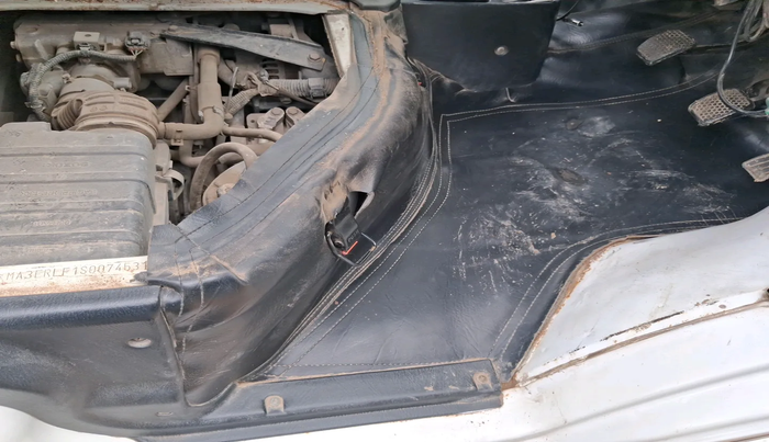 2019 Maruti Eeco 5 STR WITH A/C+HTR, Petrol, Manual, 1,48,150 km, interior