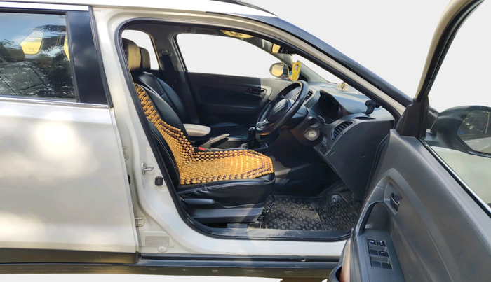 2016 Maruti Vitara Brezza VDI (O), Diesel, Manual, 1,58,628 km, interior