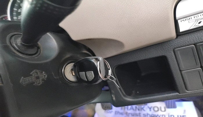 2015 Maruti Wagon R 1.0 VXI, Petrol, Manual, 97,343 km, interior