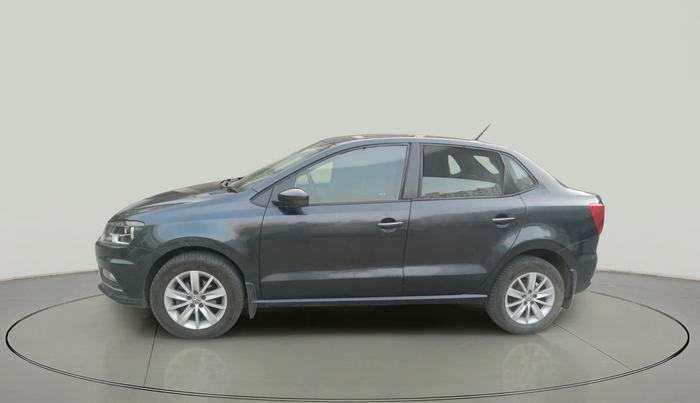 2016 Volkswagen Ameo HIGHLINE1.5L, Diesel, Manual, 1,48,208 km, exterior