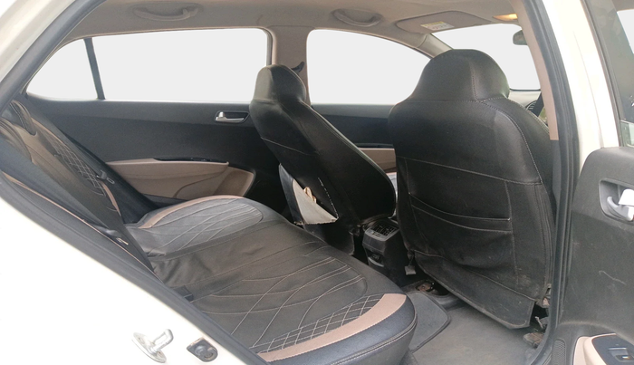 2016 Hyundai Grand i10 SPORTZ 1.2 KAPPA VTVT, Petrol, Manual, 49,684 km, interior