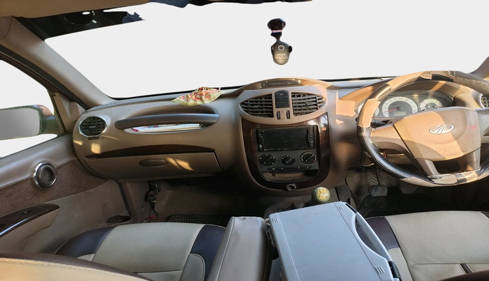 2012 Mahindra Xylo E4 BS-III, Diesel, Manual, 1,95,141 km, interior