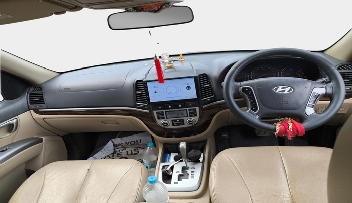 2012 Hyundai Santa Fe 4 WD AT, Diesel, Automatic, 1,42,040 km, interior