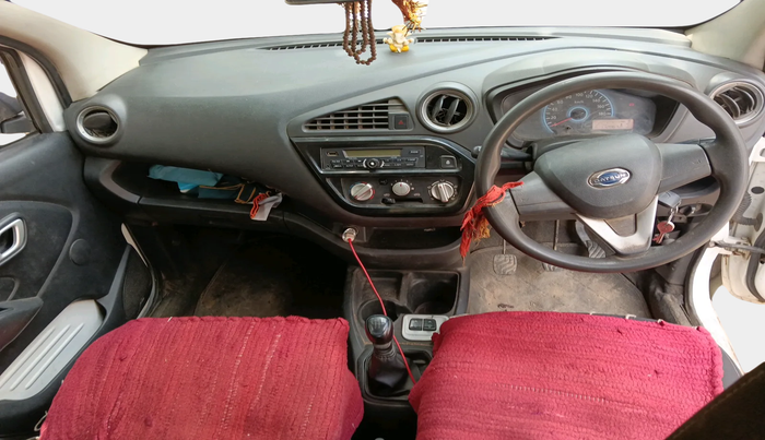 2018 Datsun Redi Go T (O), Petrol, Manual, 1,12,067 km, interior