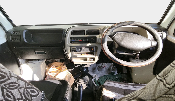 2018 Maruti Eeco 5 STR WITH A/C+HTR, Petrol, Manual, 1,37,920 km, interior