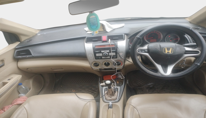 2010 Honda City 1.5L I-VTEC S MT, Petrol, Manual, 2,21,254 km, interior