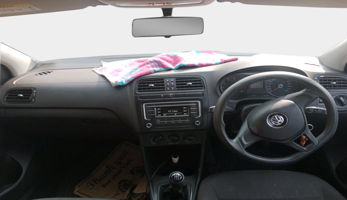 2018 Volkswagen Polo COMFORTLINE 1.0L MPI, Petrol, Manual, 69,762 km, interior